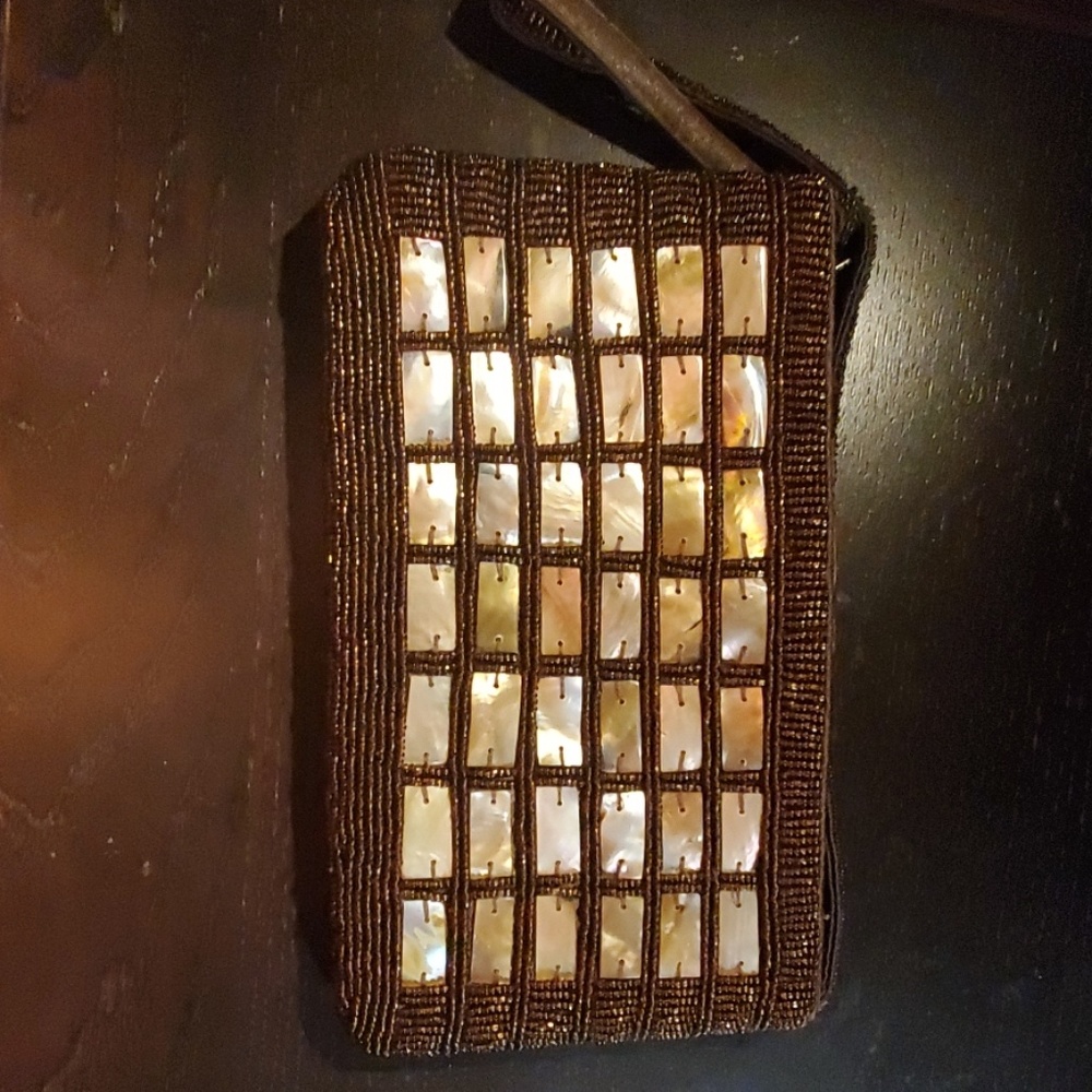 Beaded clutch pocketbook